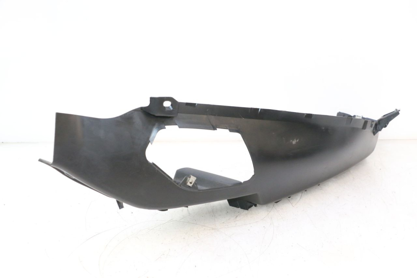 photo de Pedana sinistra PIAGGIO MP3 LT 400 (2007 - 2012) - Vista d'insieme del prodotto