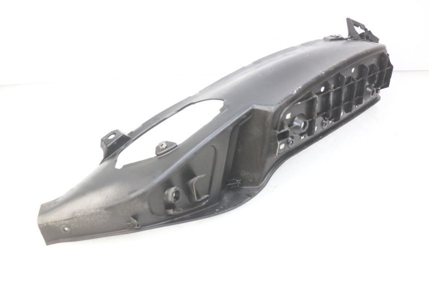 photo de PEDANA SINISTRA PIAGGIO MP3 500 (2011 - 2015) - Dettaglio del componente