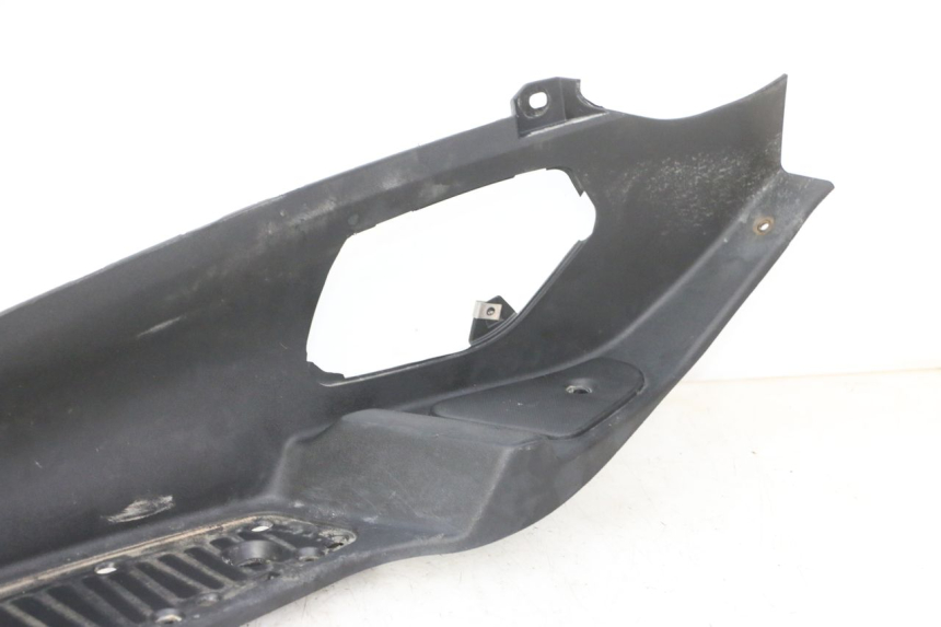 photo de CARENA PEDANA SINISTRA PIAGGIO MP3 RL 250 (2006 - 2010) - Vista d'insieme del prodotto