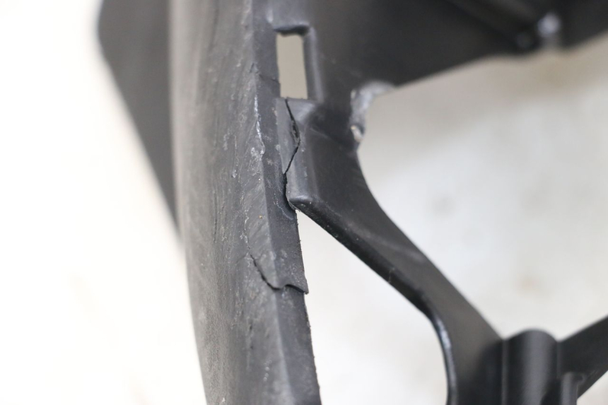 photo de CARENA PEDANA SINISTRA MBK OVETTO ONE 2T 50 (2013 - 2017) - Zoom sullo stato d'uso