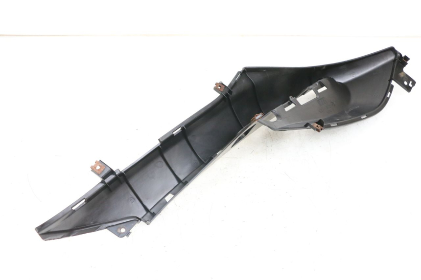 photo de CARENA PEDANA SINISTRA MBK OVETTO ONE 2T 50 (2013 - 2017) - Altra angolazione