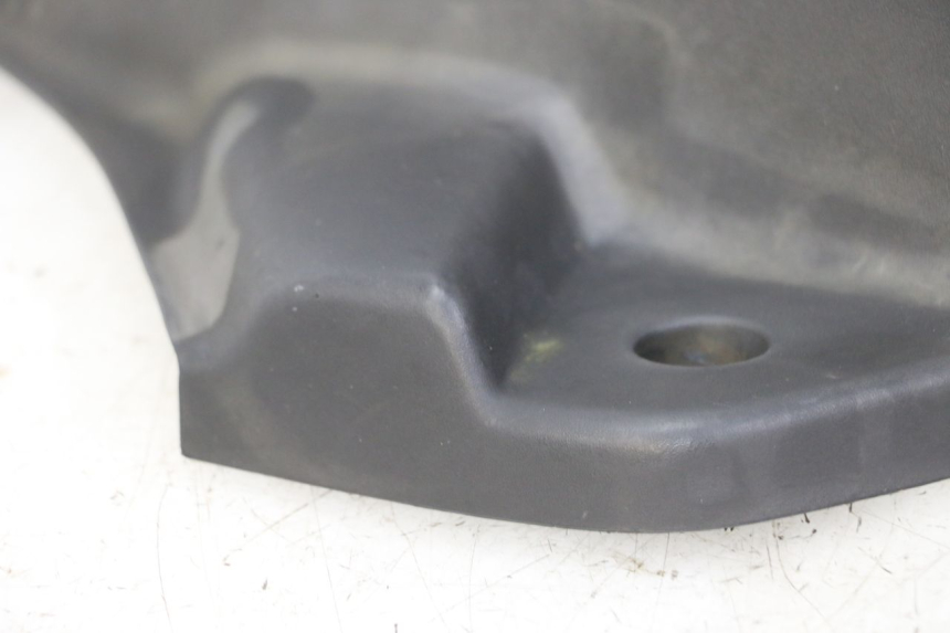 photo de CARENA PEDANA SINISTRA PEUGEOT ELYSTAR 125 (2002 - 2007) - Dettagli dei punti di fissaggio