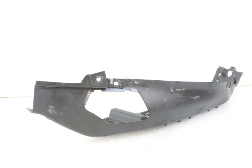 photo de MARCHE PIED SINISTRO PIAGGIO X8 125 (2004 - 2007) - Ricambio usato controllato