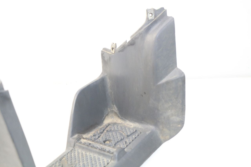 photo de Pedana sinistra ADLY RS SUPERSONIC 50 (2005 - 2010) - Stato della superficie e materiale