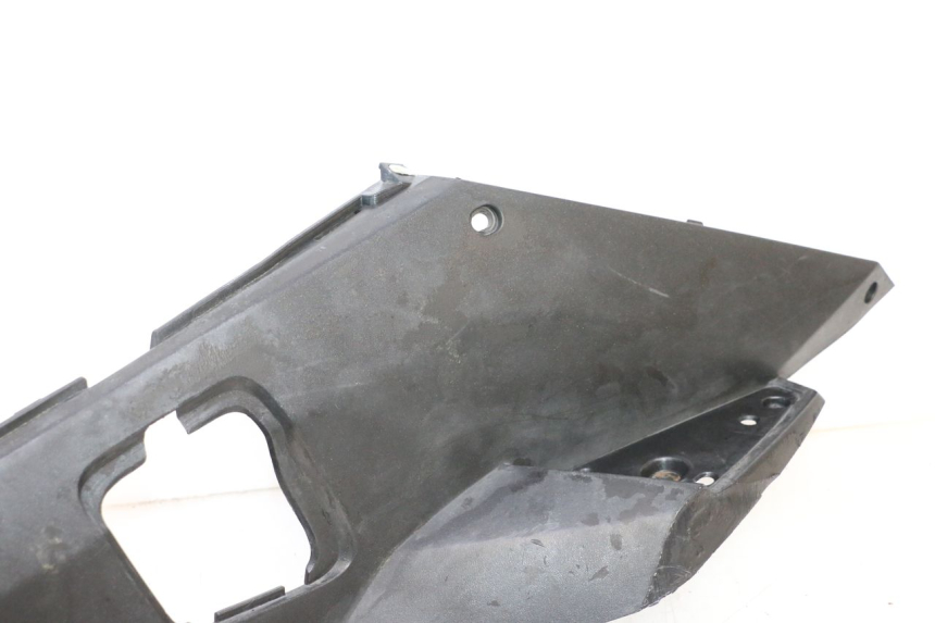 photo de PEDANA SINISTRA PEUGEOT SATELIS COMPRESSOR K15 125 (2006 - 2009) - Zoom sui componenti