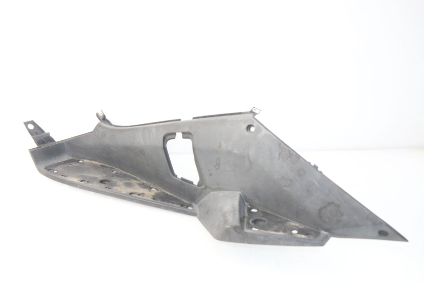 photo de PEDANA SINISTRA PEUGEOT SATELIS 125 (2006 - 2009) - Primo piano tecnico