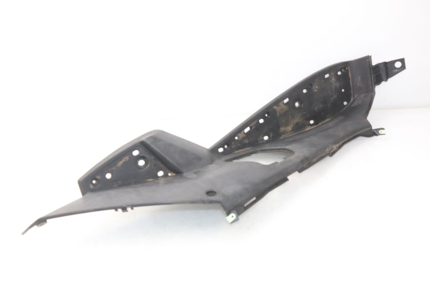 photo de PEDANA SINISTRA PEUGEOT SATELIS 125 (2006 - 2009) - Primo piano tecnico