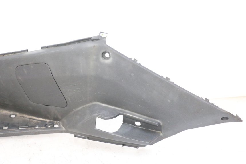 photo de CARENA PEDANA SINISTRA PEUGEOT SATELIS 125 (2013 - 2018) - Altra vista dell'articolo