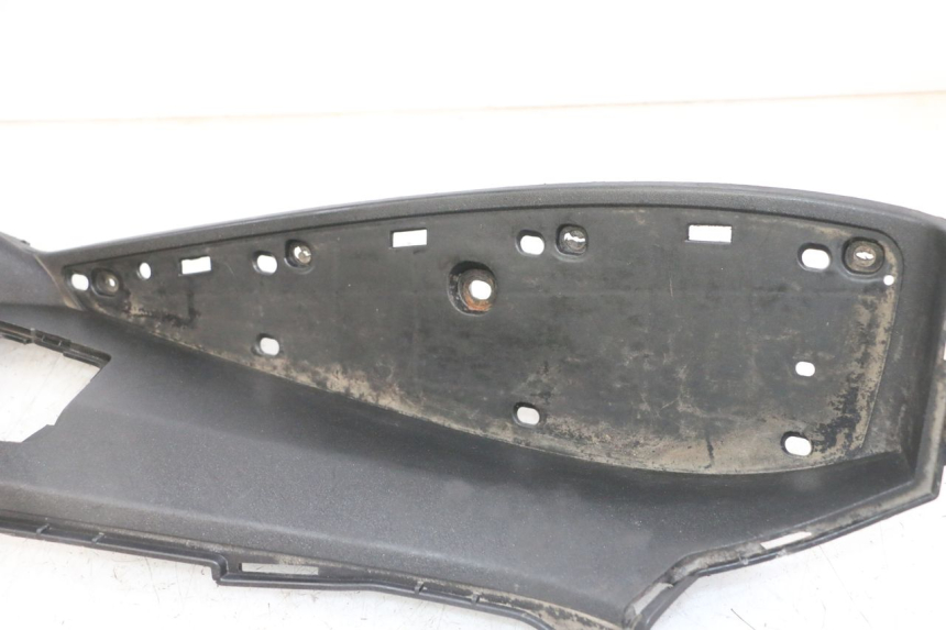 photo de CARENA PEDANA SINISTRA PEUGEOT SATELIS 125 (2013 - 2018) - Altra angolazione