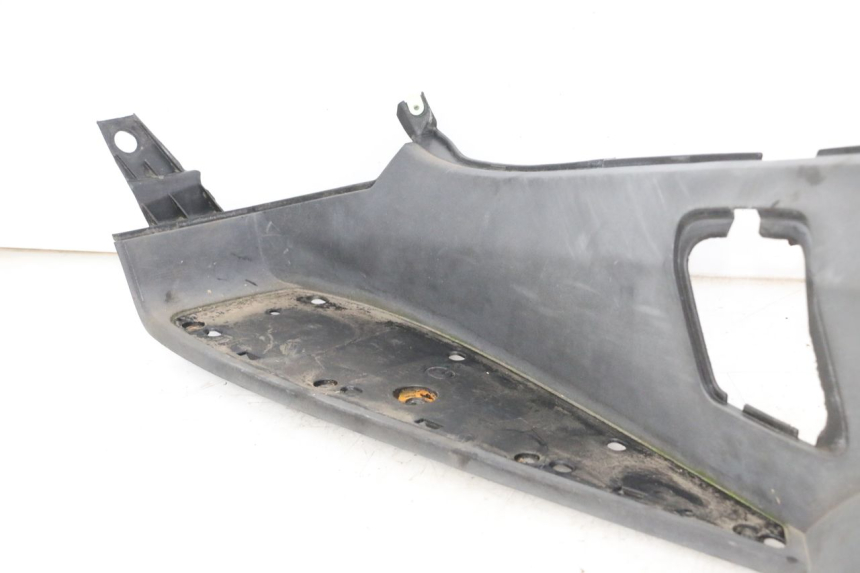 photo de CARENA PEDANA SINISTRA PEUGEOT SATELIS 250 (2006 - 2012) - Ricambio usato controllato