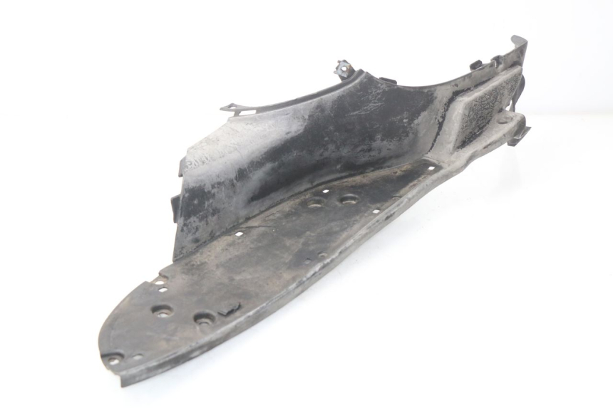 photo de Pedana sinistra APRILIA SCARABEO GT 125 (1999 - 2007) - Primo piano tecnico