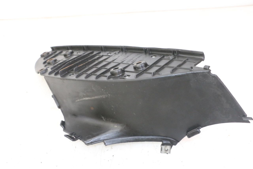 photo de CARENA PEDANA SINISTRA APRILIA SCARABEO GT TOURING 125 (1999 - 2005) - Altra angolazione