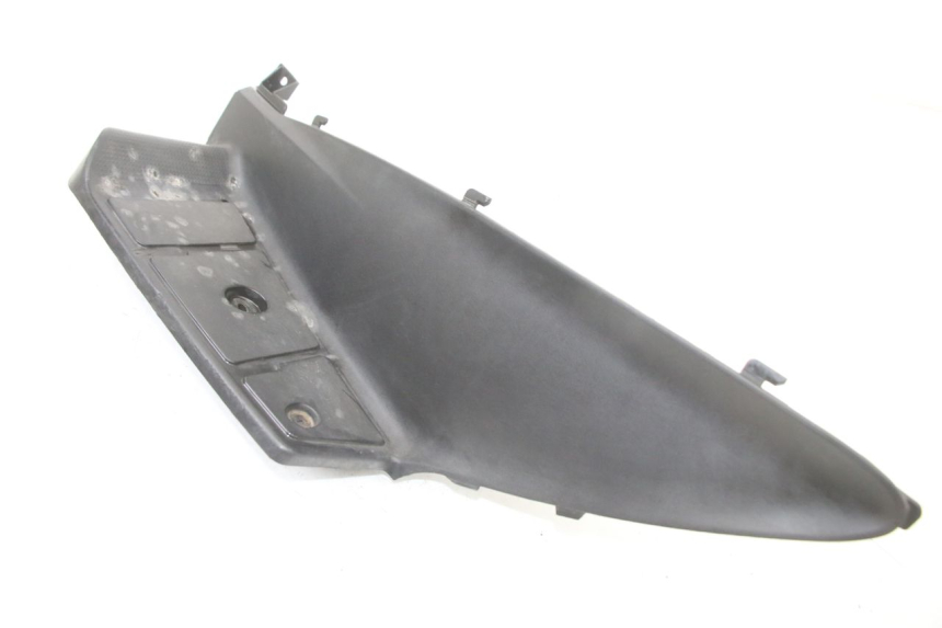 photo de CARENA PEDANA SINISTRA SUZUKI BURGMAN 125 (2015 - 2017) - Altra angolazione