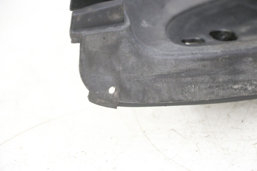 photo de CARENA PEDANA SINISTRA YAMAHA X-CITY XCITY 125 (2007 - 2013) - Stato della superficie e materiale