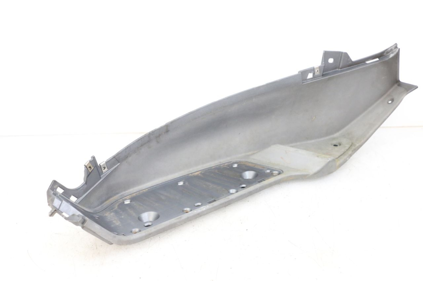 photo de MARCHE PIED SINISTRO PIAGGIO X8 125 (2004 - 2007) - Vista d'insieme del prodotto