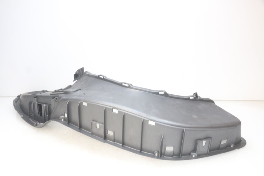 photo de PEDANA SINISTRA PIAGGIO X9 EVOLUTION 250 (2003 - 2007) - Zoom sullo stato d'uso