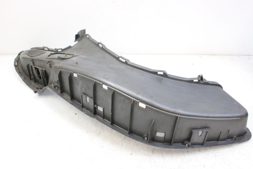 photo de PEDANA SINISTRA PIAGGIO X9 EVOLUTION 125 (2003 - 2007) - Primo piano tecnico