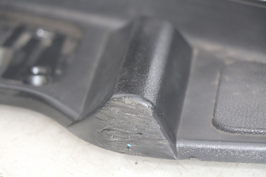 photo de PEDANA SINISTRA PIAGGIO XEVO - X EVO 125 (2007 - 2017) - Vista d'insieme del prodotto