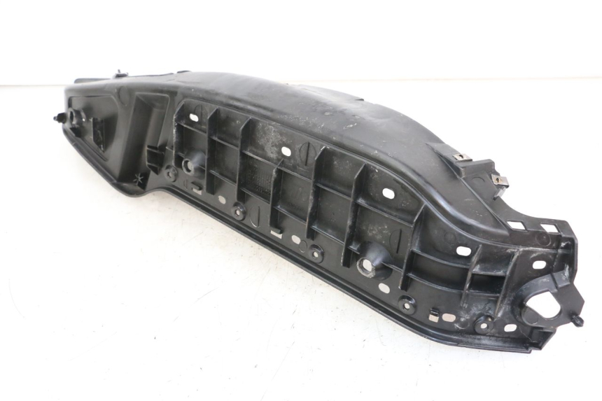 photo de PEDANA SINISTRA PIAGGIO XEVO - X EVO 125 (2007 - 2017) - Dettaglio del componente