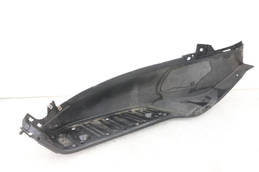 photo de PEDANA SINISTRA PIAGGIO XEVO - X EVO 125 (2007 - 2017) - Primo piano tecnico