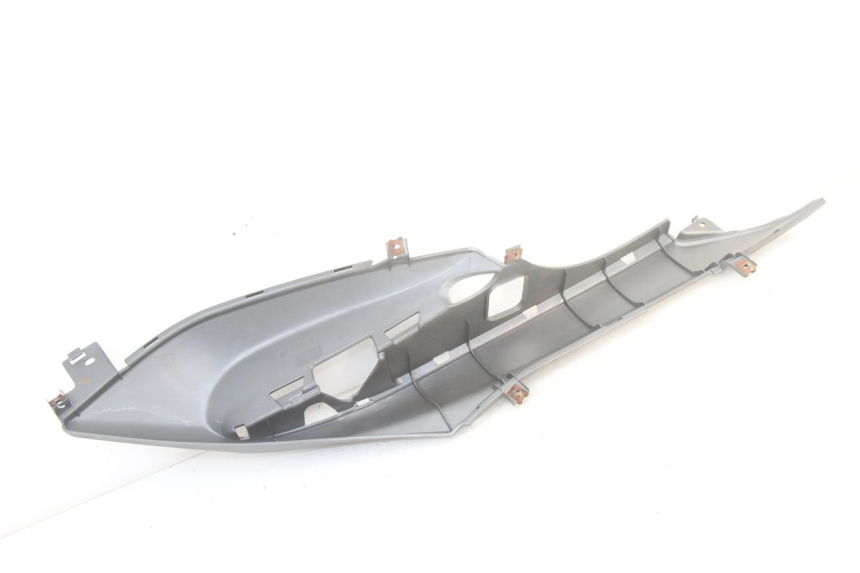 photo de CARENA PEDANA SINISTRA YAMAHA NEOS NEO'S 4T 50 (2008 - 2016) - Stato della superficie e materiale