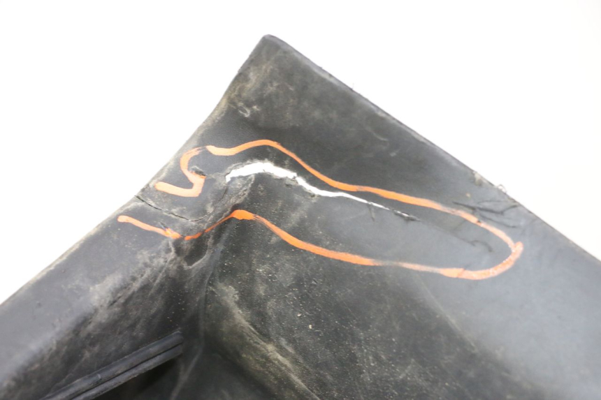 photo de CARENA PEDANA SINISTRA YAMAHA YFM BRUIN 350 (2003 - 2009) - Vista d'insieme del prodotto