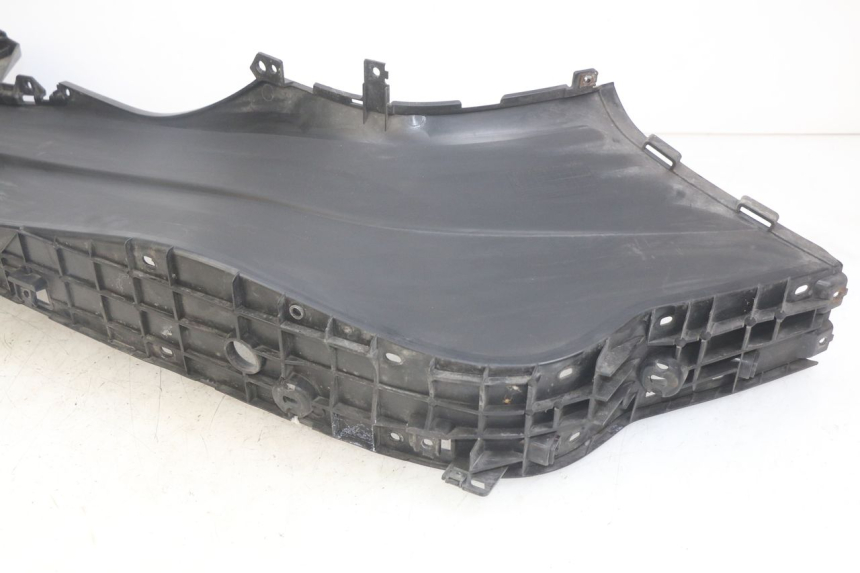 photo de PEDANA SINISTRA YAMAHA YP MAJESTY 400 (2004 - 2008) - Altra angolazione