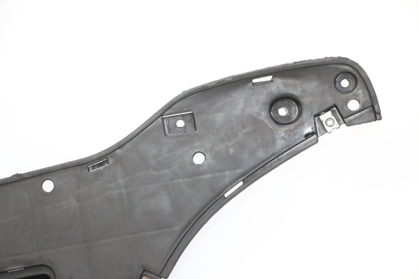 photo de CARENA PEDANA DAELIM HISTORY 125 (2001 - 2002) - Caratteristiche distintive