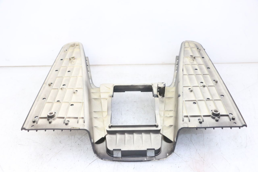 photo de CARENA PEDANA JM MOTORS VX 125 (2022 - 2025) - Zoom sullo stato d'uso