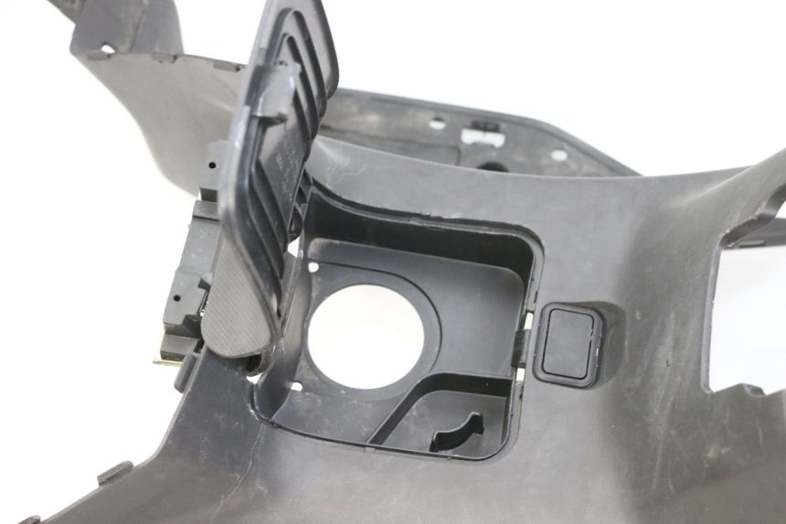 photo de CARENA PEDANA SYM JOYMAX 125 (2010 - 2017) - Zoom sui componenti