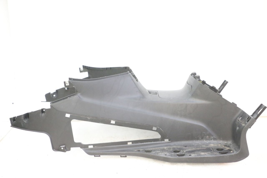 photo de CARENA PEDANA SYM JOYMAX 125 (2010 - 2017) - Stato della superficie e materiale