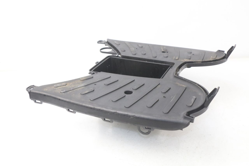 photo de Pedana PEUGEOT KISBEE 2T 50 (2010 - 2017) - Vista d'insieme del prodotto