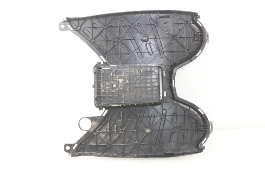 photo de Pedana PEUGEOT KISBEE 2T 50 (2010 - 2017) - Dettaglio del componente