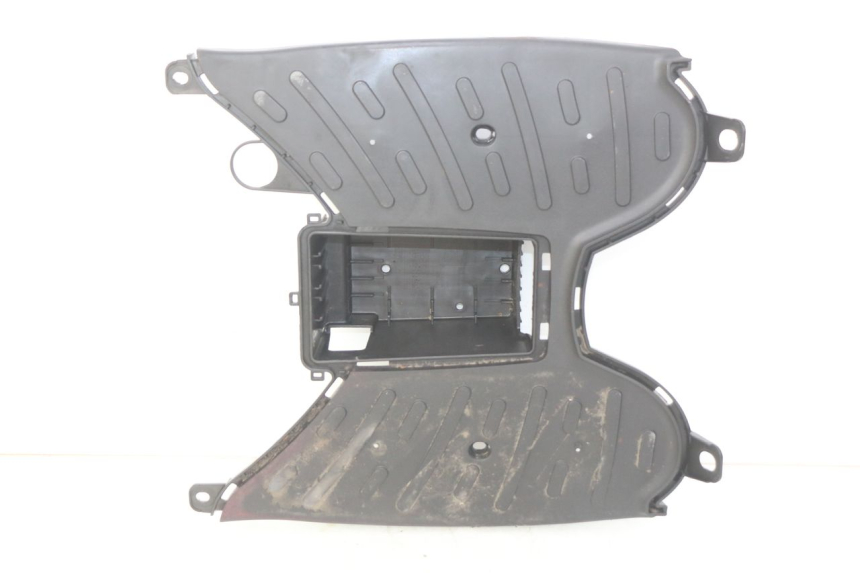 photo de PEDANA PEUGEOT KISBEE 2T 50 (2018 - 2022) - Vista principale