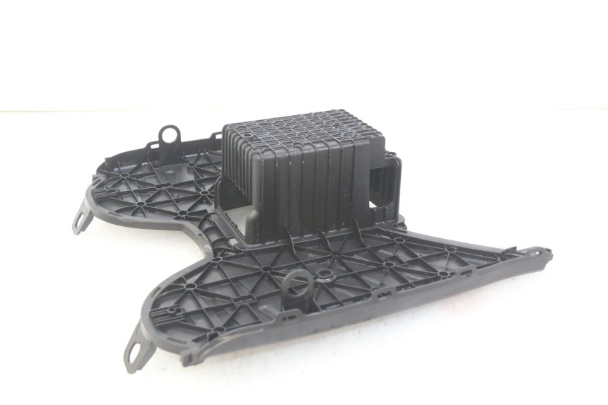 photo de PEDANA PEUGEOT KISBEE 2T 50 (2018 - 2022) - Dettaglio del componente