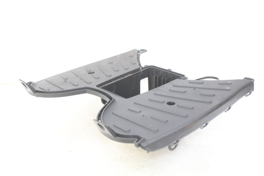 photo de PEDANA PEUGEOT KISBEE 2T 50 (2018 - 2022) - Primo piano tecnico