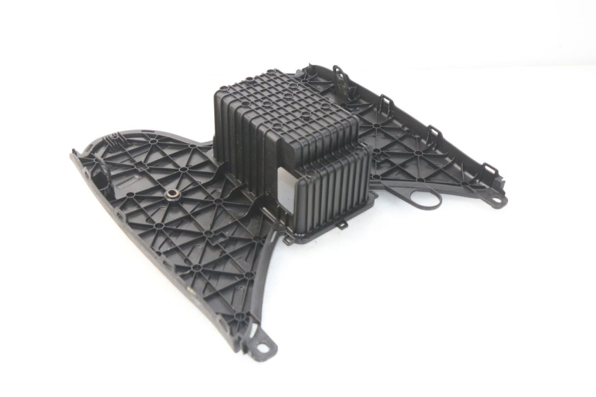 photo de MARCHE PIED PEUGEOT KISBEE 4T 50 (2018 - 2022) - Altra angolazione