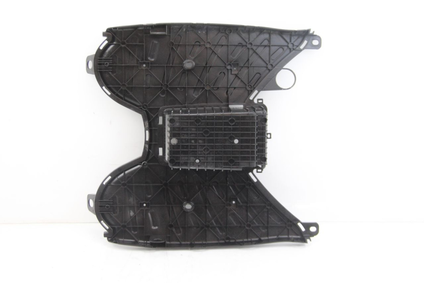 photo de MARCHE PIED PEUGEOT KISBEE 4T 50 (2018 - 2022) - Dettaglio del componente