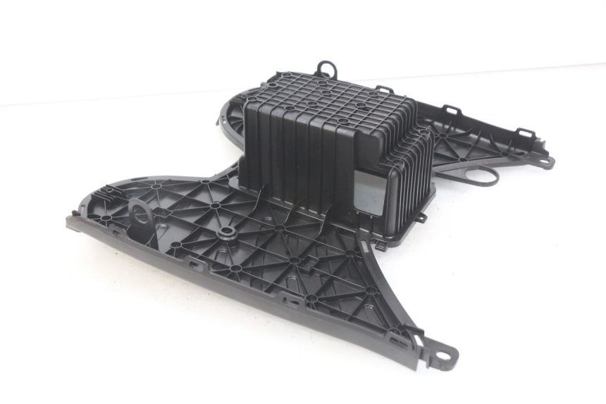 photo de MARCHE PIED PEUGEOT KISBEE 4T 50 (2018 - 2022) - Altra angolazione