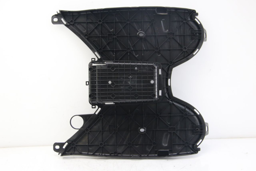 photo de MARCHE PIED PEUGEOT KISBEE 4T 50 (2018 - 2022) - Altra angolazione