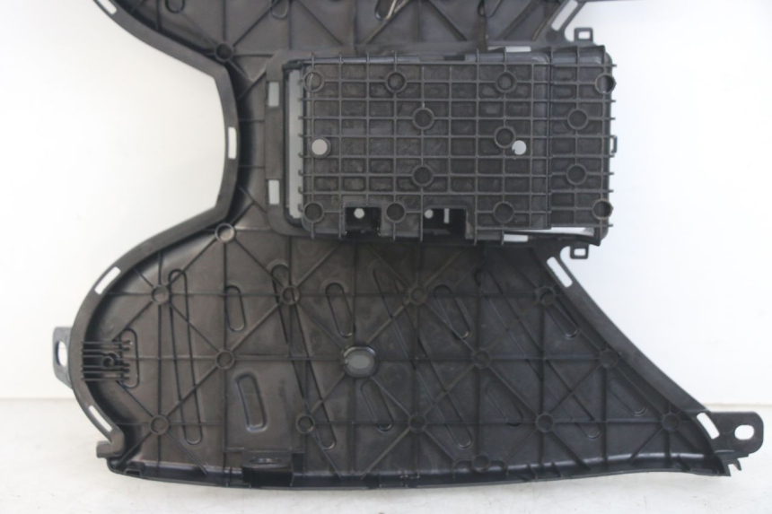 photo de PEDANA PEUGEOT KISBEE 4T 50 (2010 - 2017) - Primo piano tecnico