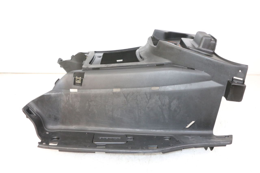 photo de Pedana KYMCO XCITING 500 (2007 - 2010) - Dettagli dei punti di fissaggio