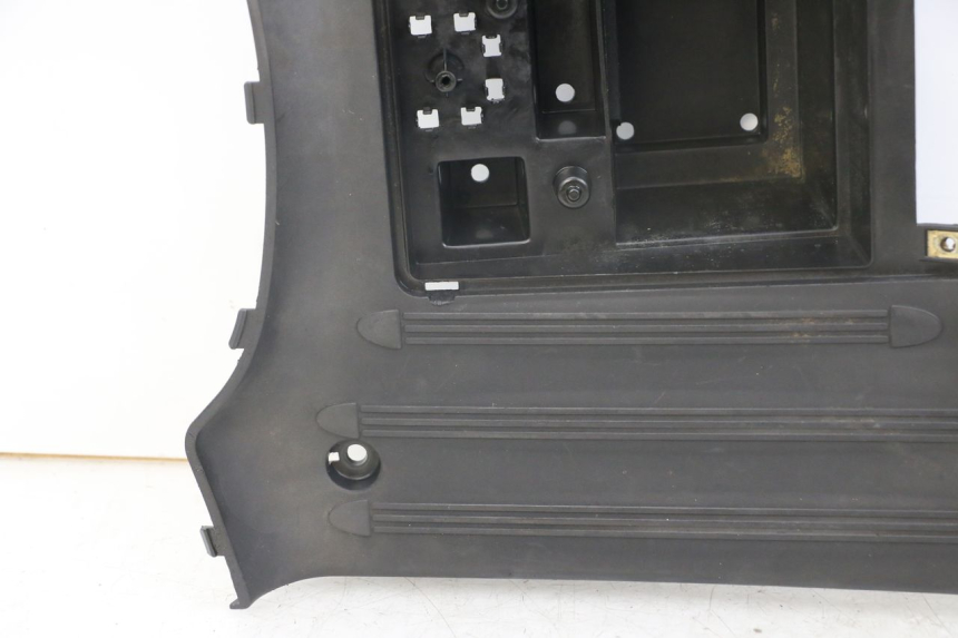 photo de PEDANA KYMCO LIKE 125 (2009 - 2016) - Caratteristiche distintive