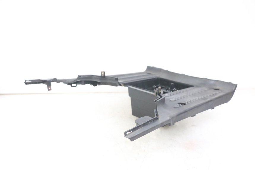 photo de PEDANA KYMCO LIKE 125 (2009 - 2016) - Stato della superficie e materiale