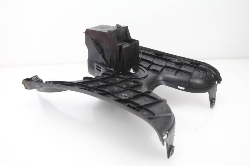 photo de Pedana PEUGEOT LOOXOR 50 (2001 - 2004) - Stato della superficie e materiale