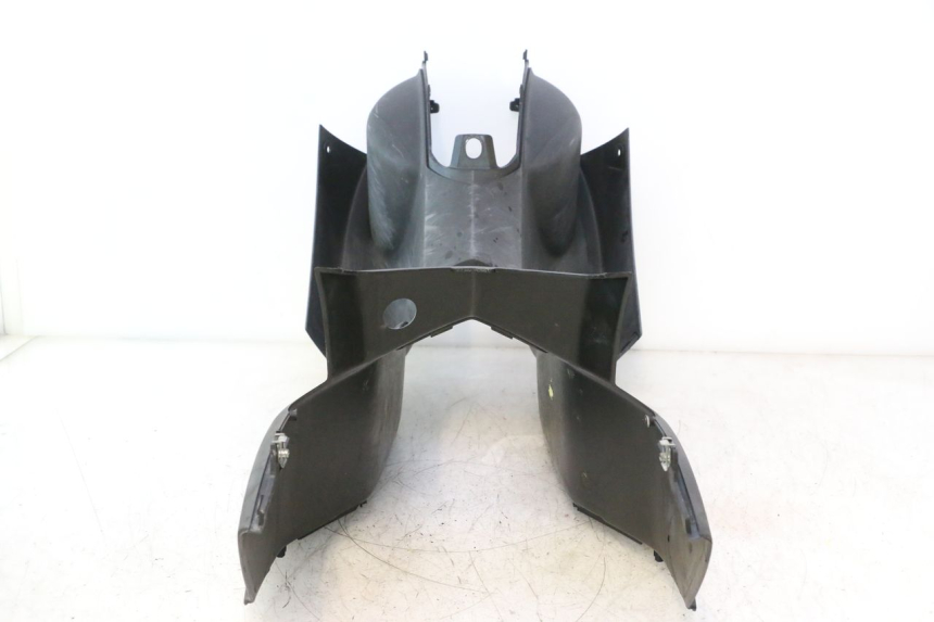 photo de CARENA PEDANA PEUGEOT LUDIX PRO 2T 50 (2010 - 2017) - Stato della superficie e materiale