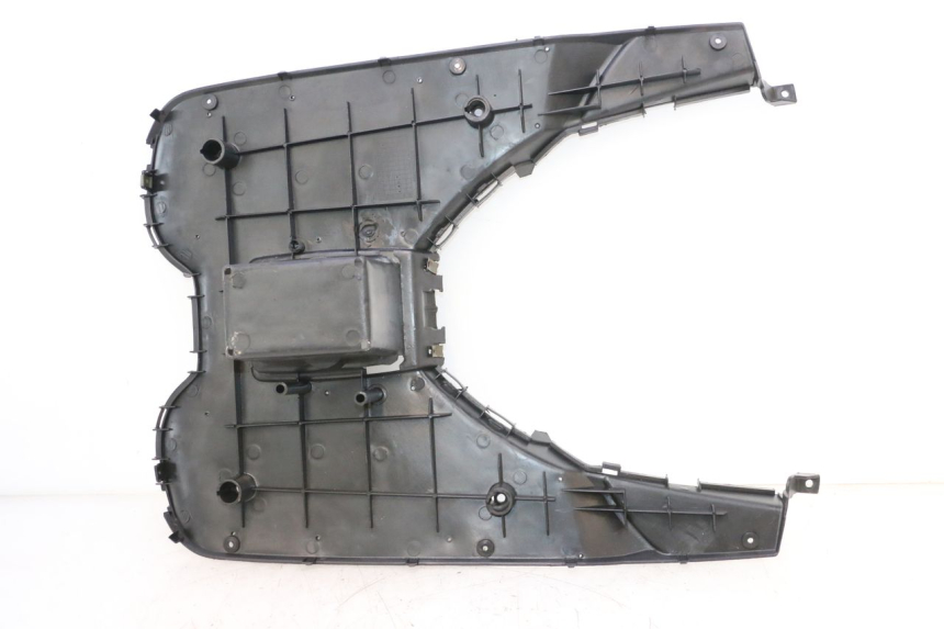 photo de CARENA PEDANA KEEWAY MATRIX RX9 125 (2006 - 2007) - Primo piano tecnico