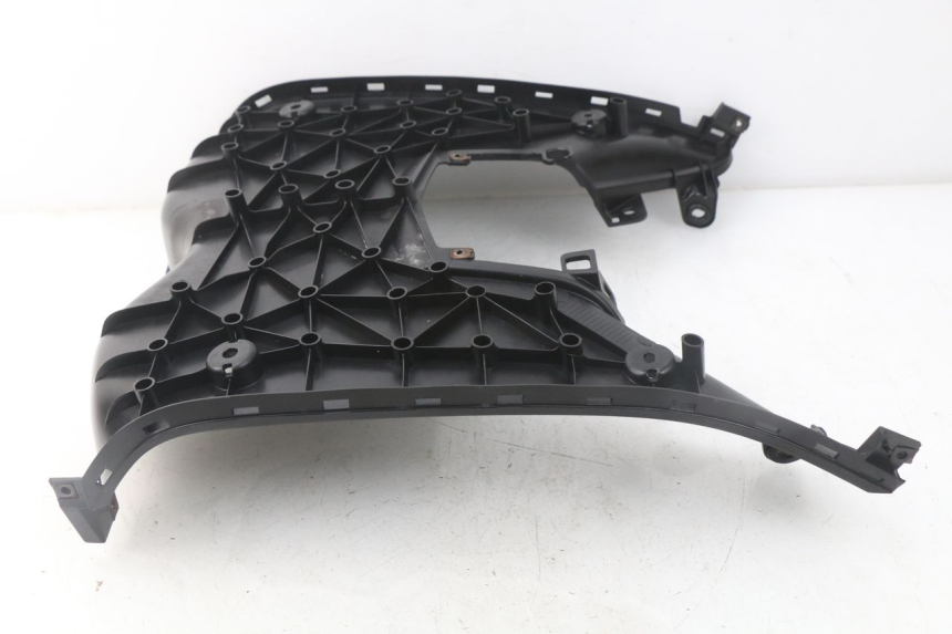 photo de Pedana MBK MW TRYPTIK 125 (2017 - 2022) - Dettagli dei punti di fissaggio