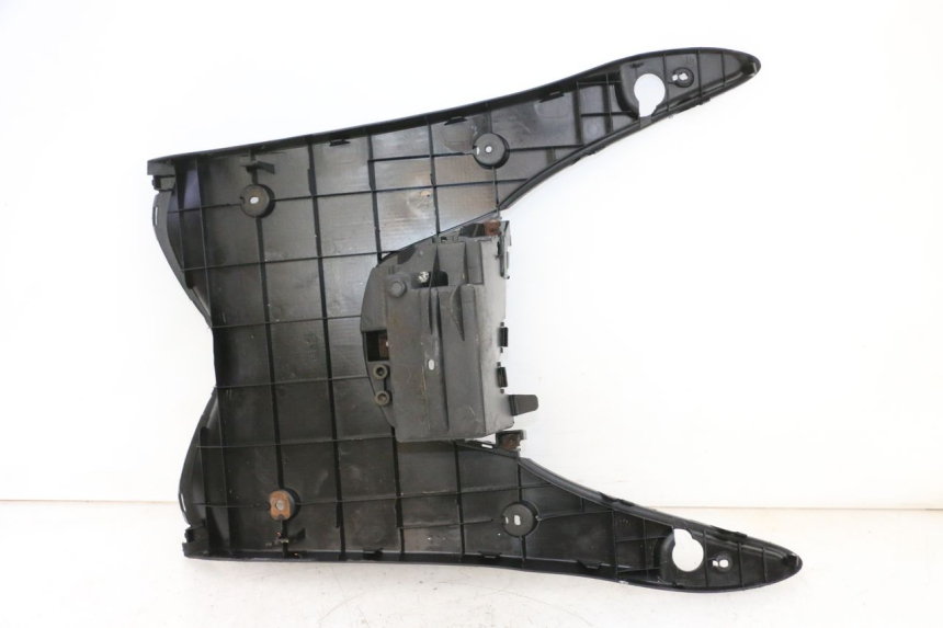 photo de CARENA PEDANA YAMAHA NEOS NEO'S 4T 50 (2008 - 2016) - Focus sulla struttura