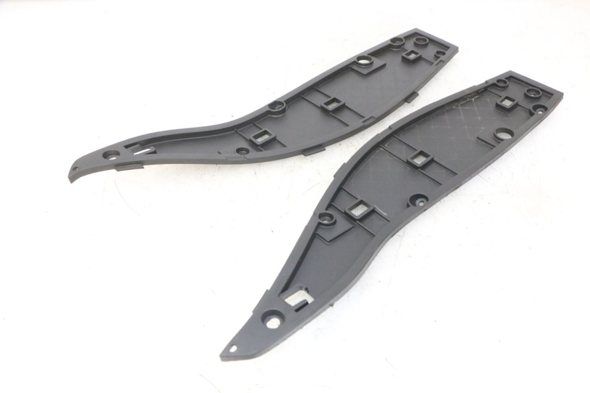 photo de MARCHE PIED GILERA NEXUS 125 (2009 - 2013) - Vista principale